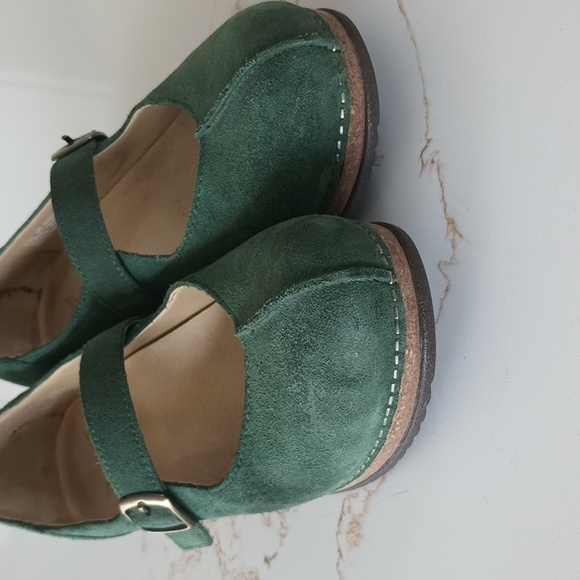 Dansko Mika Green Pine Burnished Suede Mary Jane Shoes Size 38 - Picture 10 of 11